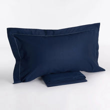 Carica l'immagine nel visualizzatore di Gallery, Completo letto con orlo a giorno Chantal- Via Roma 60