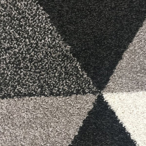Tappeto New Triangolo Nero diverse misure - Sobel